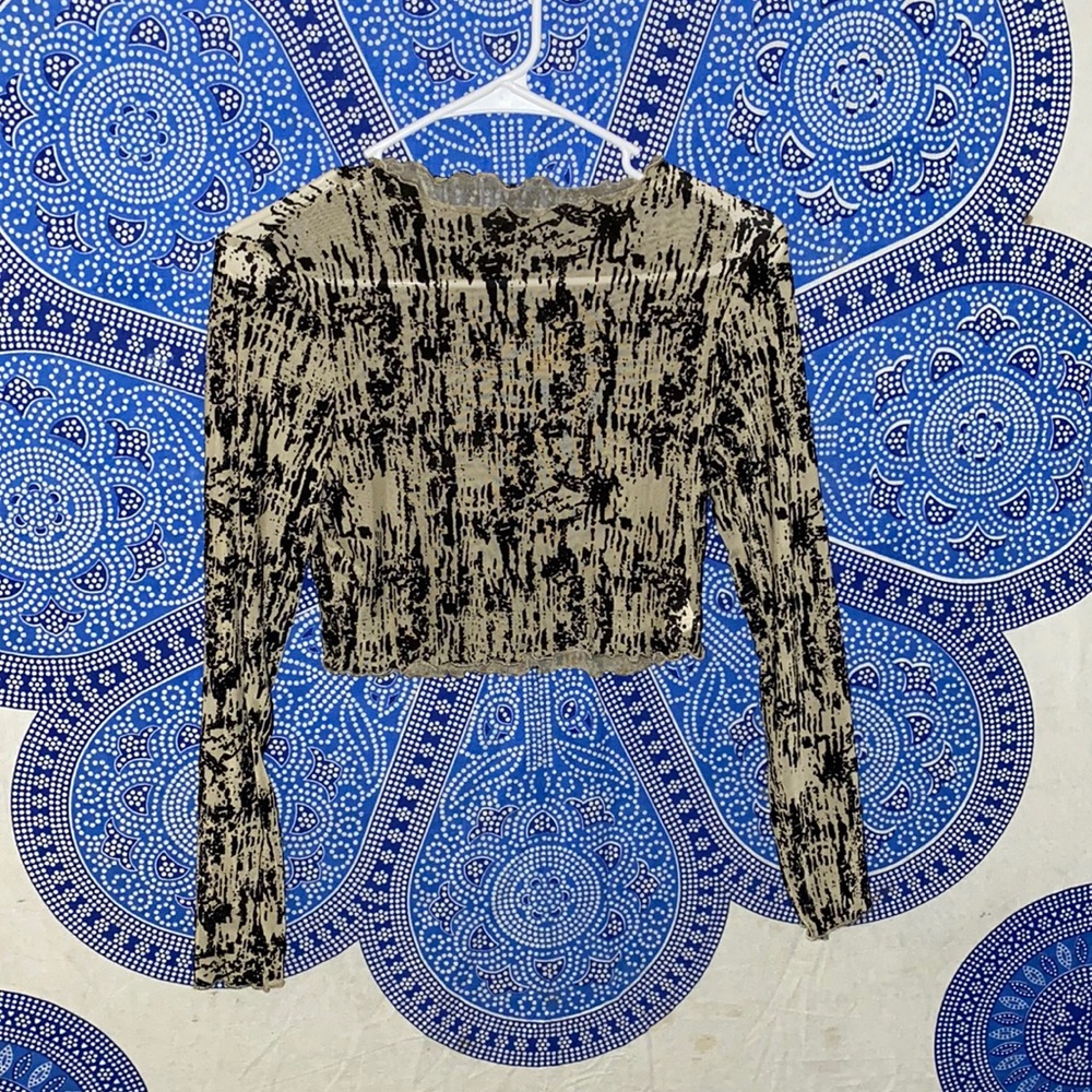 Crop top